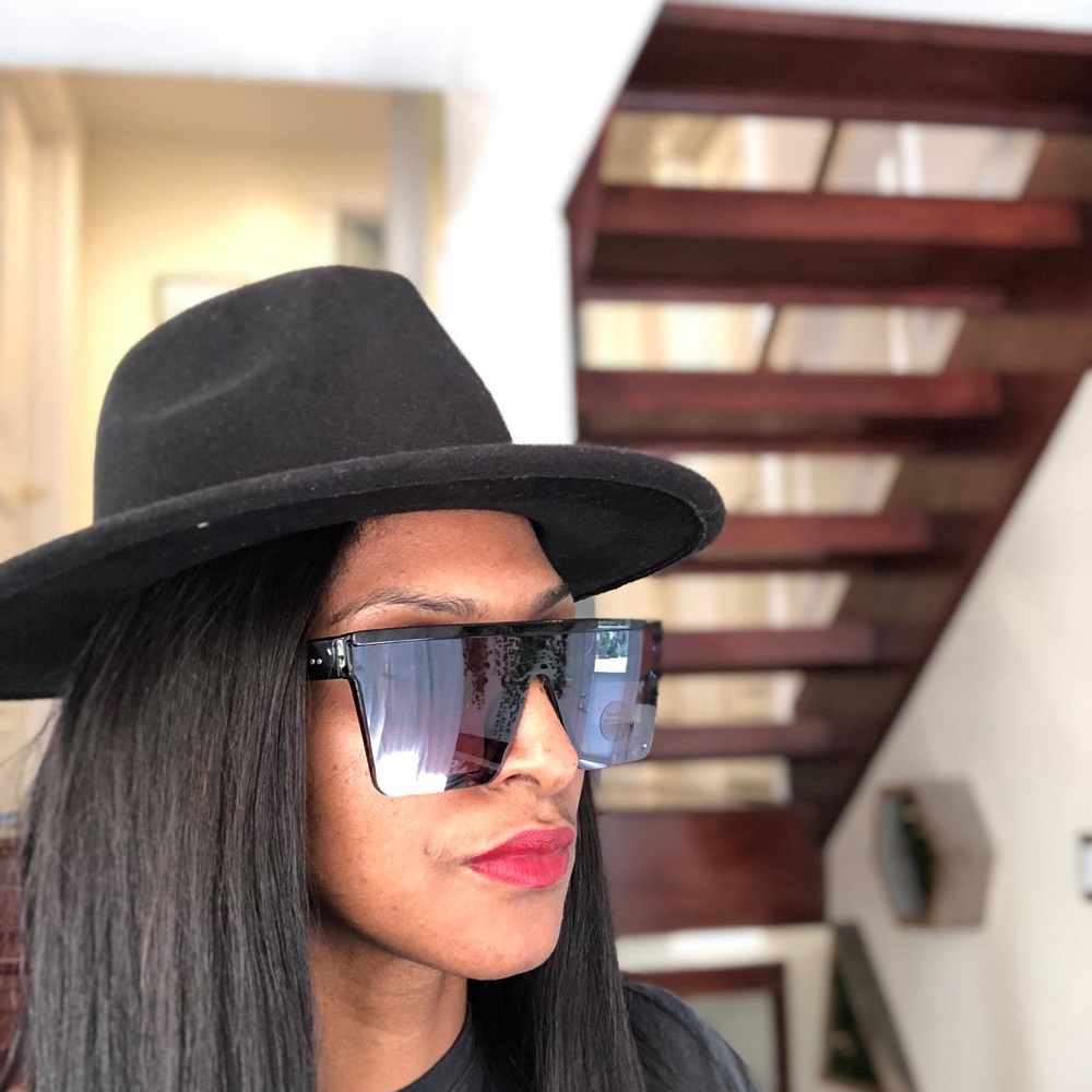 Black Fashion sunglasses